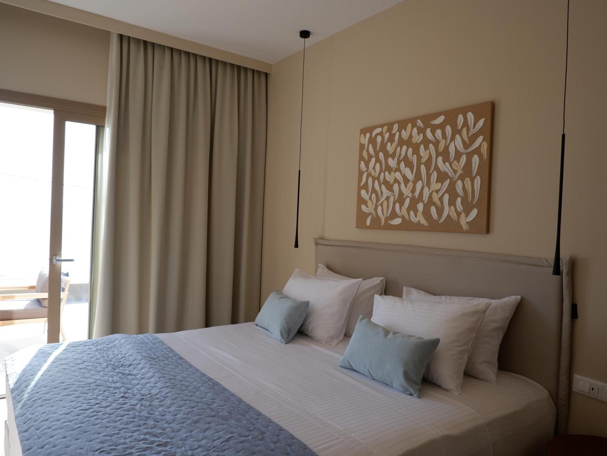 Kaiser Luxury Suites 아킬레이온 외부 사진