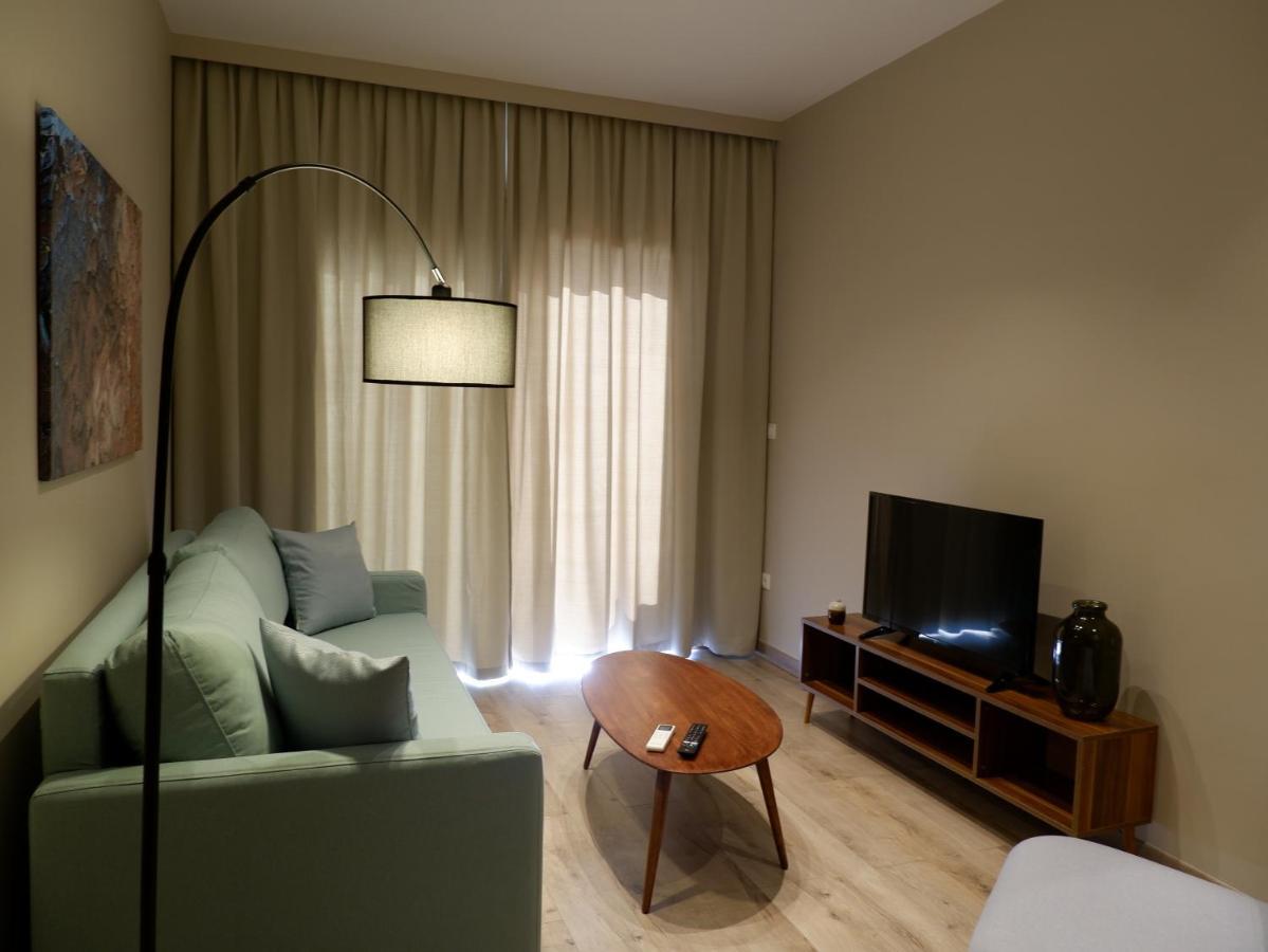 Kaiser Luxury Suites 아킬레이온 외부 사진