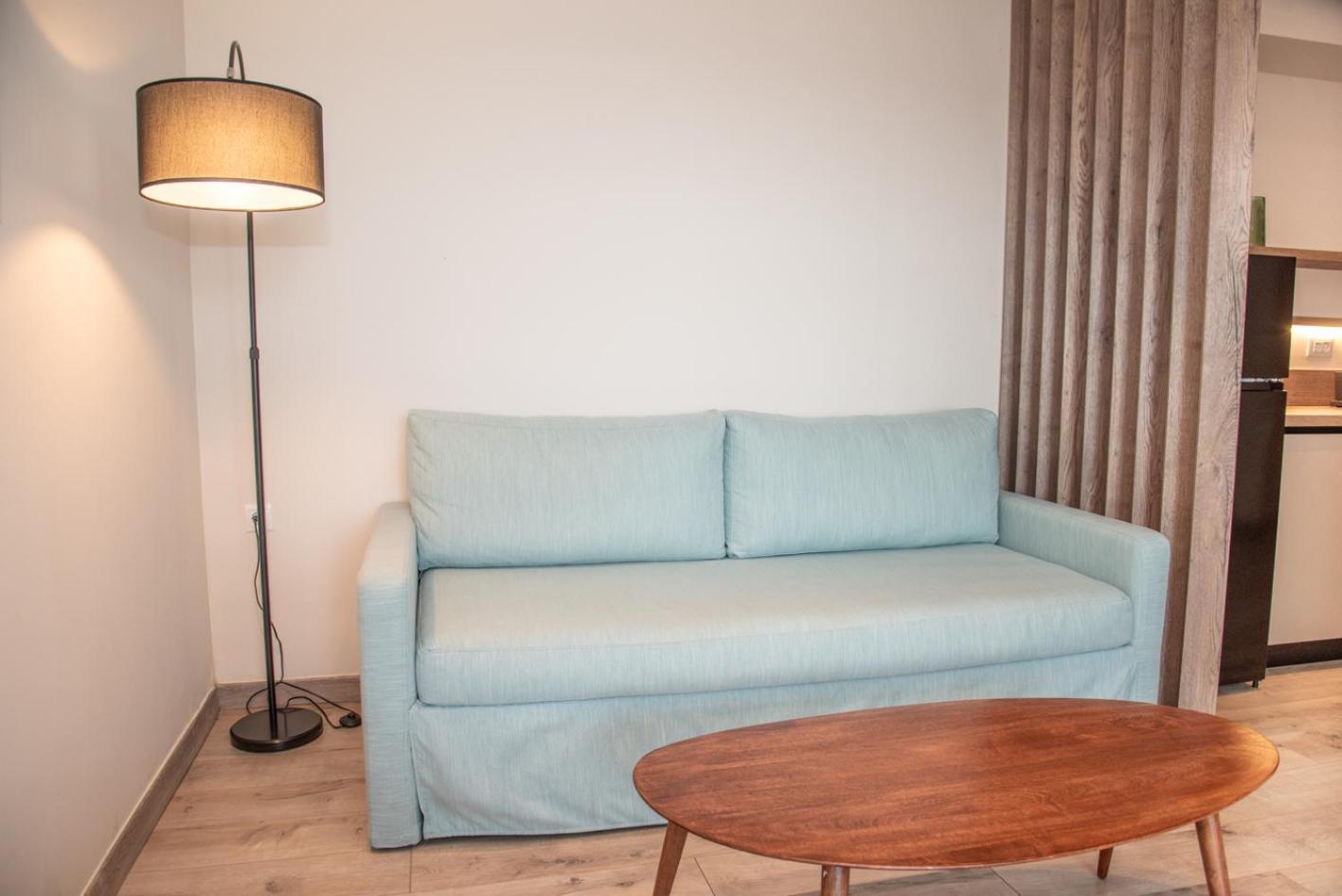 Kaiser Luxury Suites 아킬레이온 외부 사진