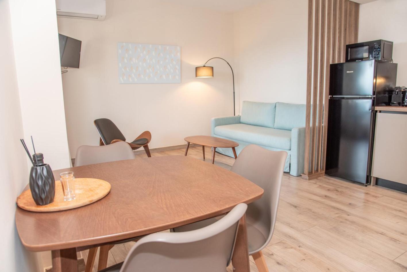 Kaiser Luxury Suites 아킬레이온 외부 사진